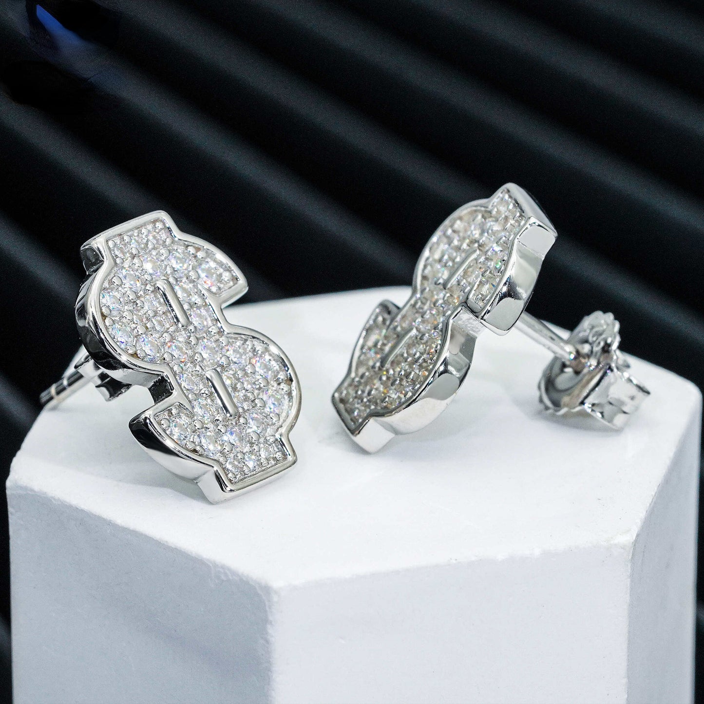 New US Dollars Earrings S925 Silver Hip-hop Jewelry Moissanite Earrings for Men And Women Trendy Personality Birthday Gift Holiday Present