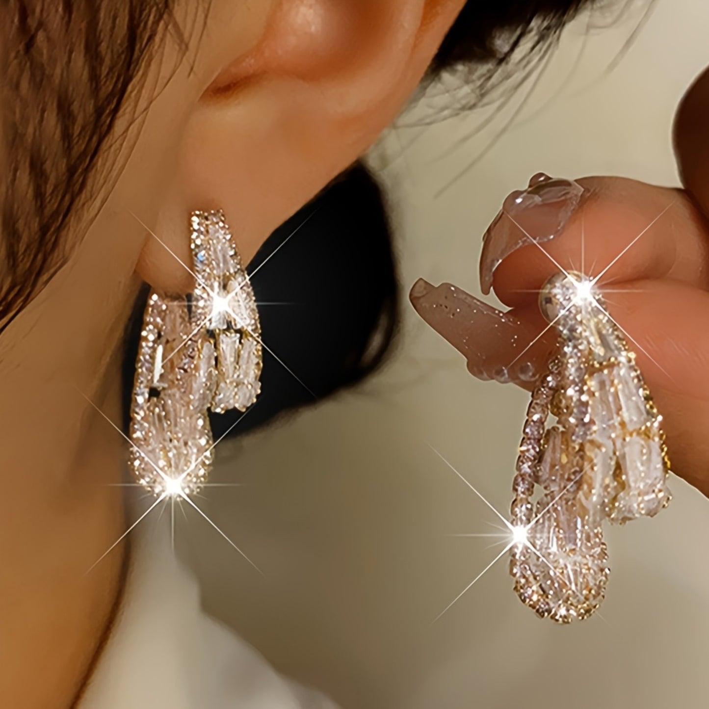 2pcs Elegant Women's Zirconia Dangle Earrings - Sparkling Synthetic Stones, Golden-Tone Finish, Perfect for Parties & Events, Alloy Material, Glamorous Wear|Shoe Motif Earrings|Synthetic Zirconia