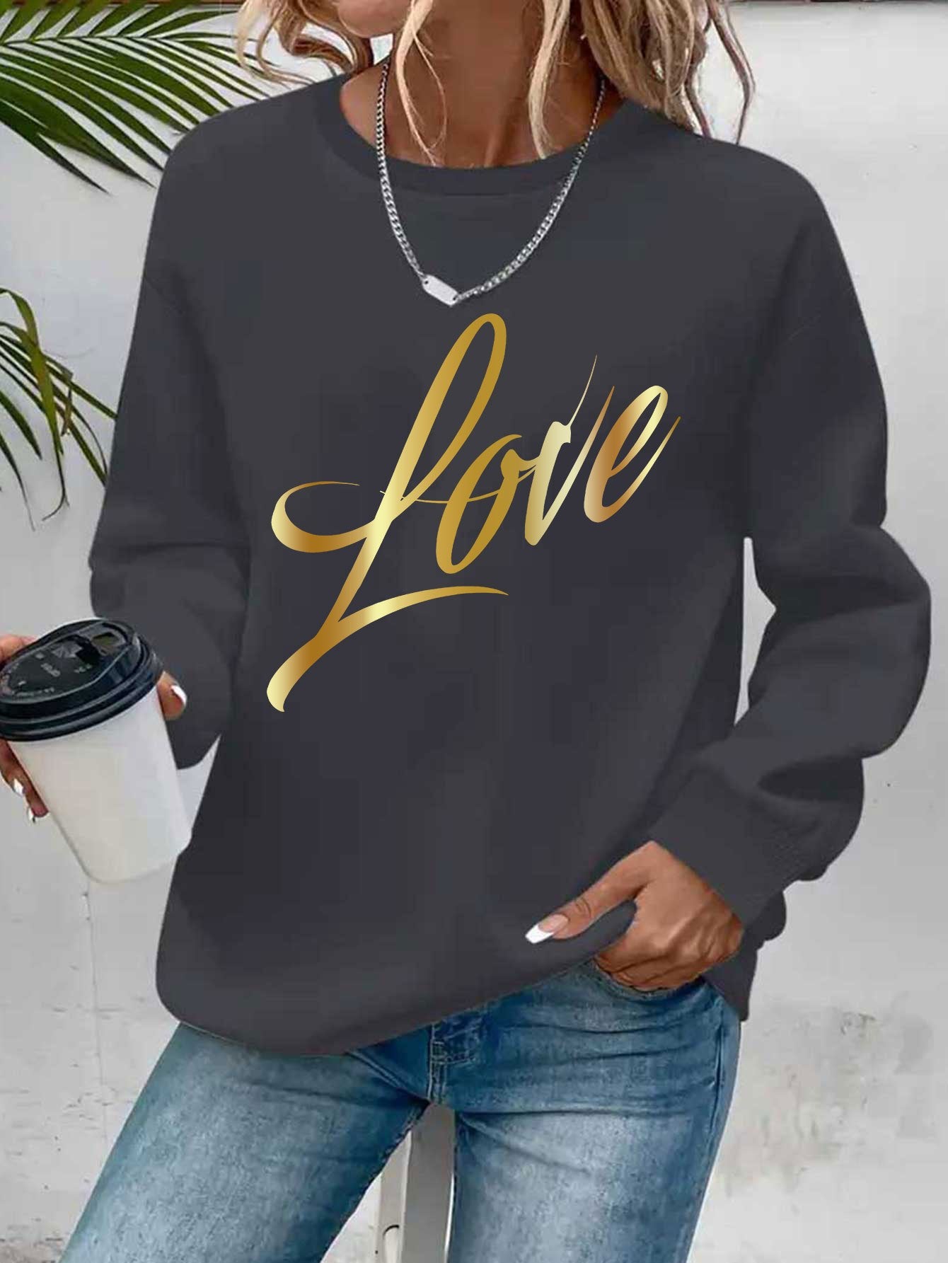 Casual Crew Neck Sweatshirt With Love Letter Graphic Print