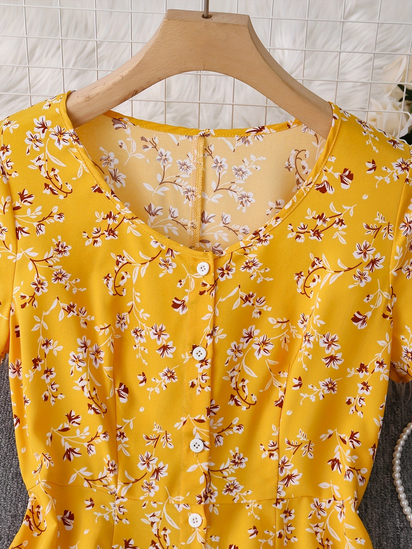 Elegant Floral Print Button-Up Dress for Women