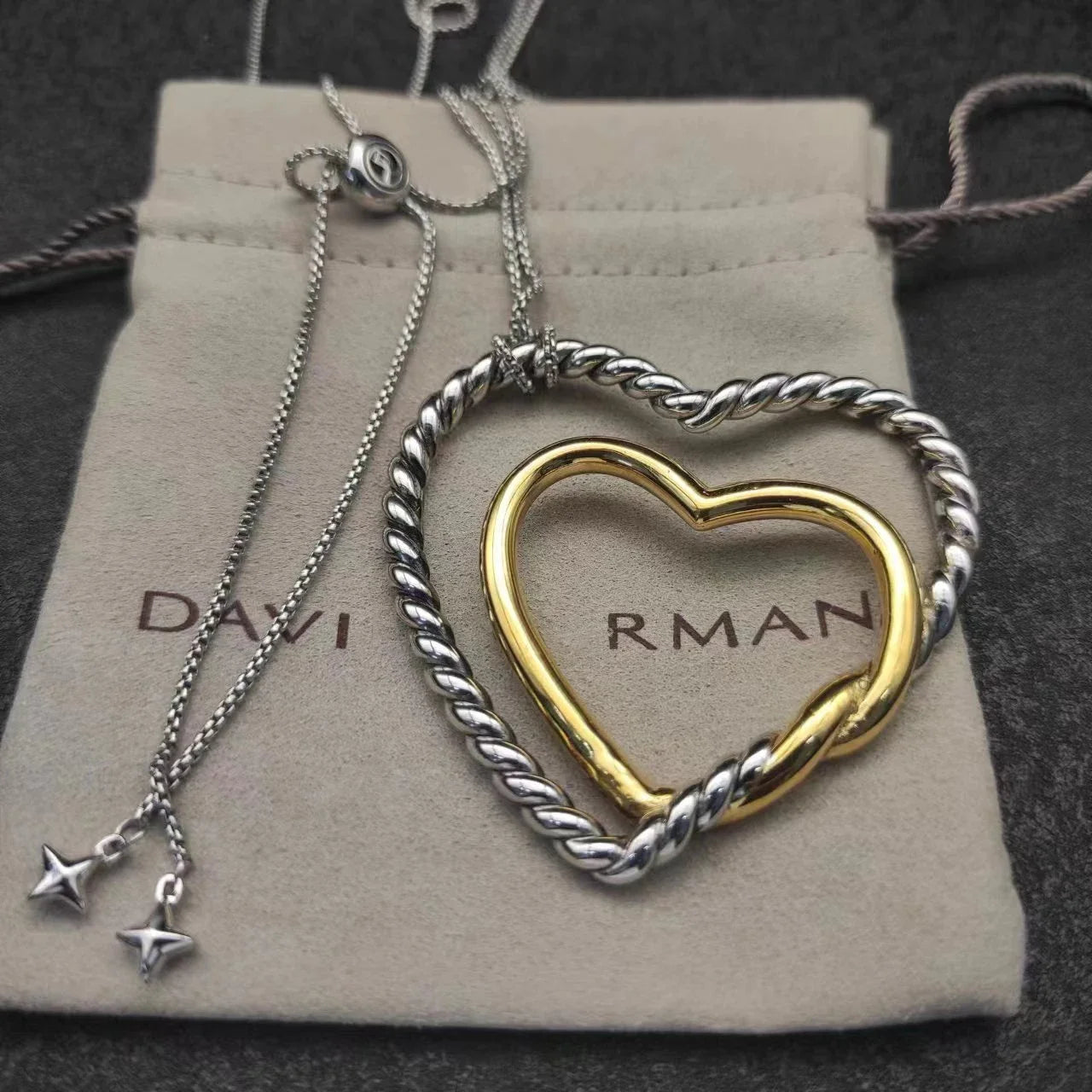 2025 New DY Classical Style Women's Pendant Necklace Simplicity Exquisite Diamond Elegant and Exquisite Jewelry for Any Occasion