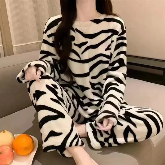 Thickened Warm Pyjamas Set for Women‘s Coral Velvet Sleepwear Student Long Sleeve Blue Striped Nightwear Homewear Cartoon Cute