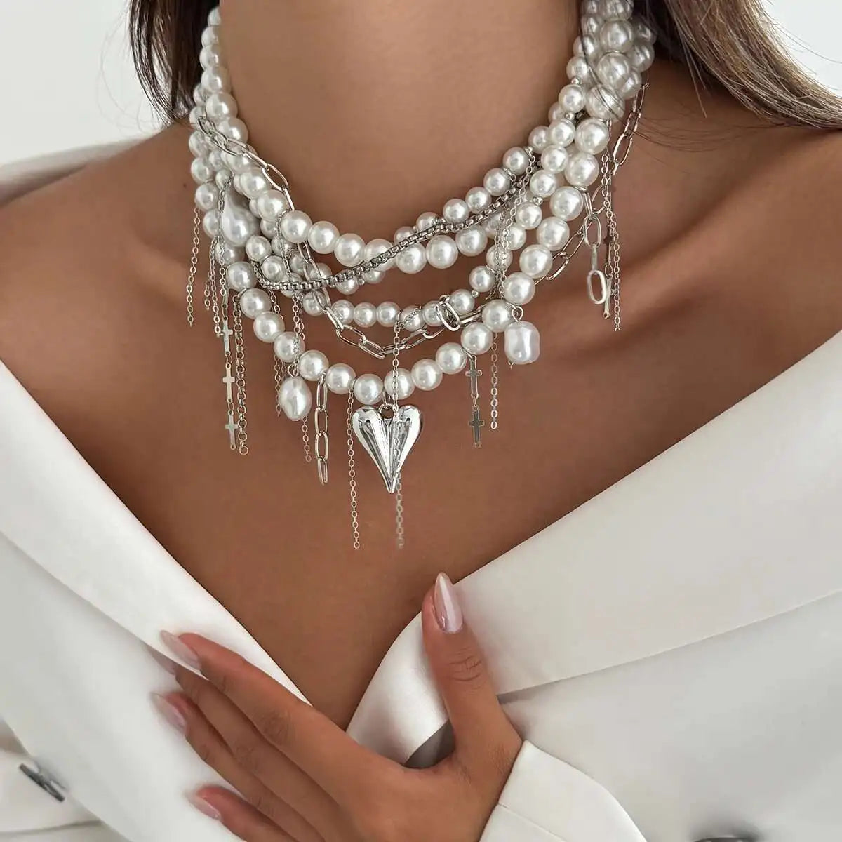 Ingemark Elegant Multilayer Imitation Pearl Chain Necklace Women 2025 New Trend Goth Love Heart Pendant Choker Wedding Jewelry