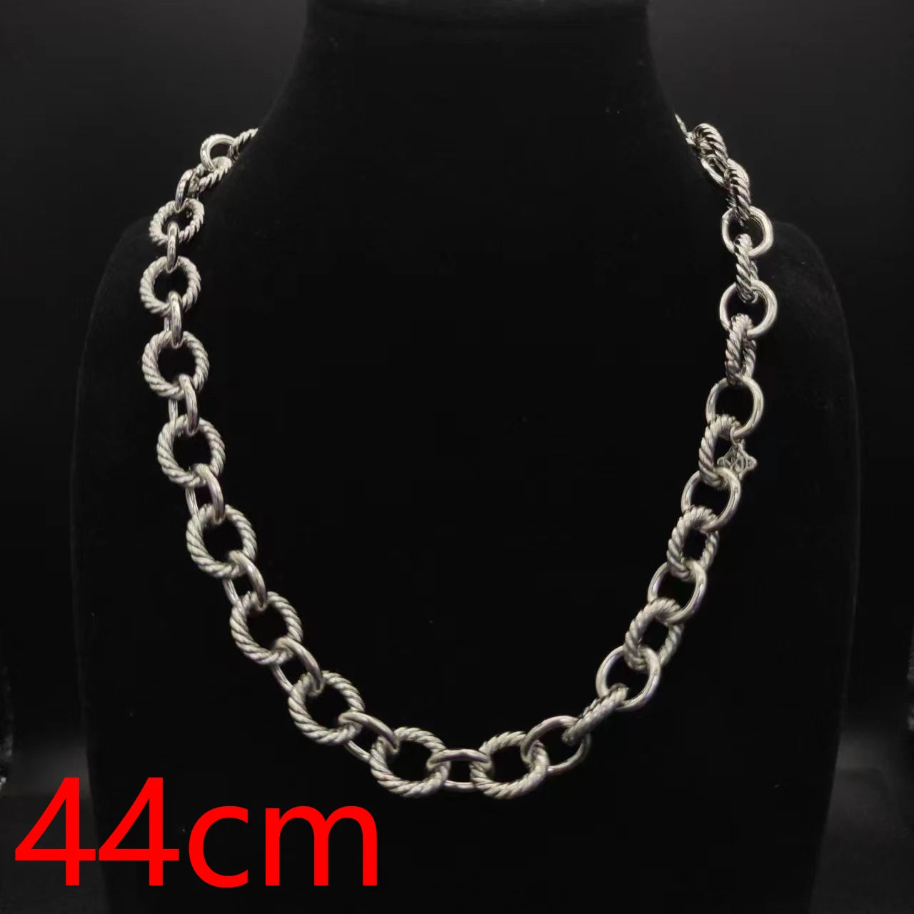 2025 New DY Classical Style Women's Pendant Necklace Simplicity Exquisite Diamond Elegant and Exquisite Jewelry for Any Occasion