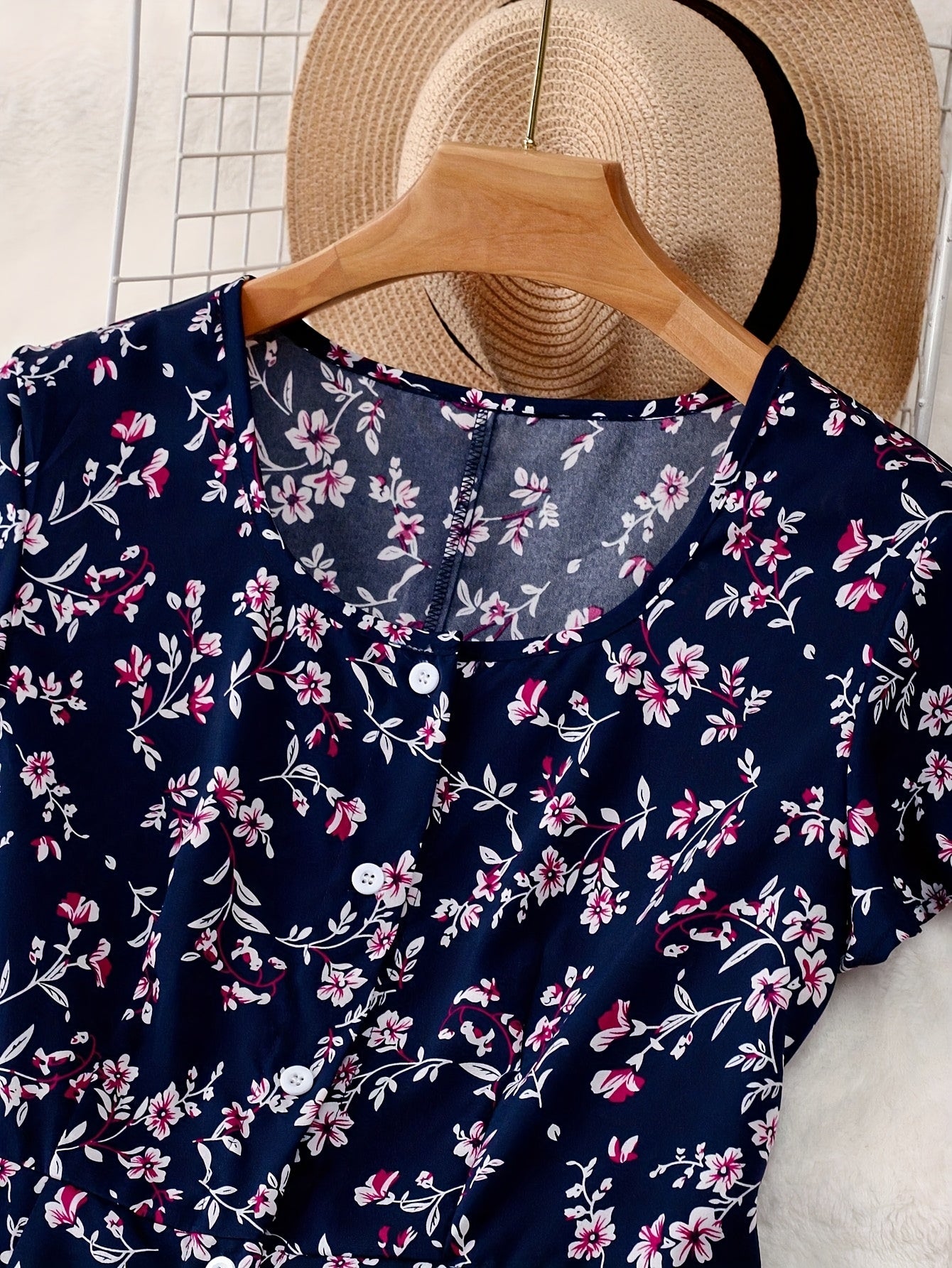 Elegant Floral Print Button-Up Dress for Women