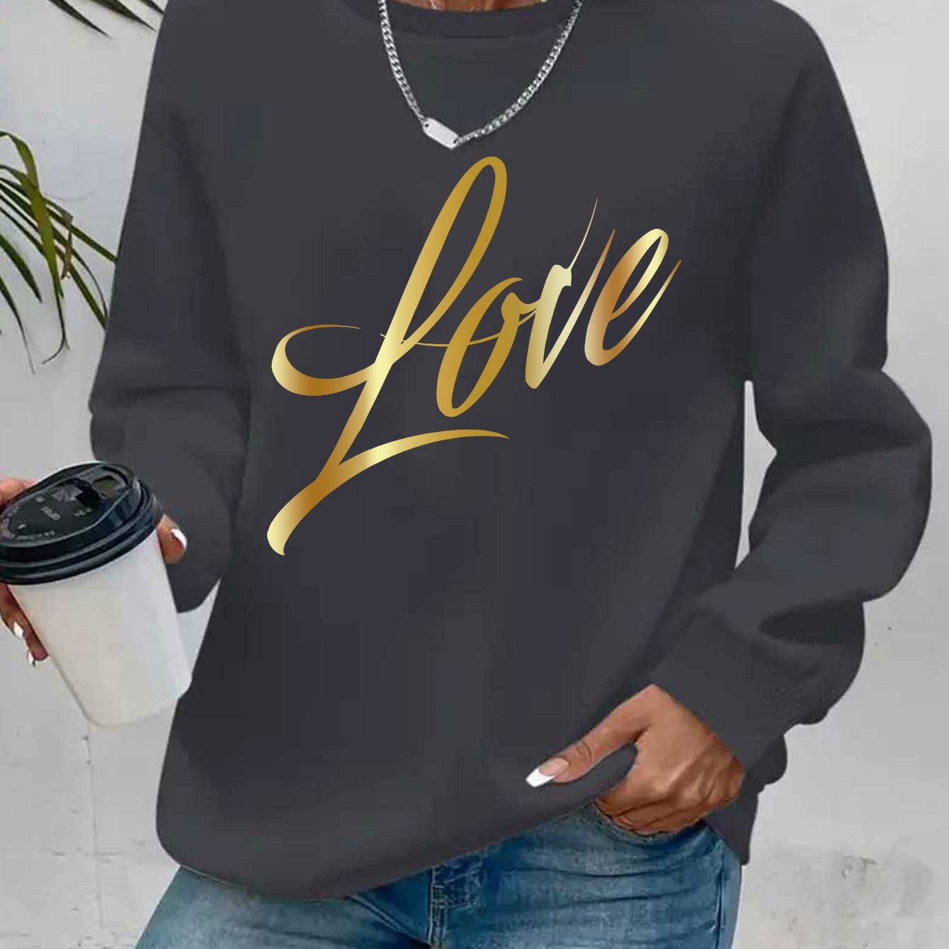 Casual Crew Neck Sweatshirt With Love Letter Graphic Print