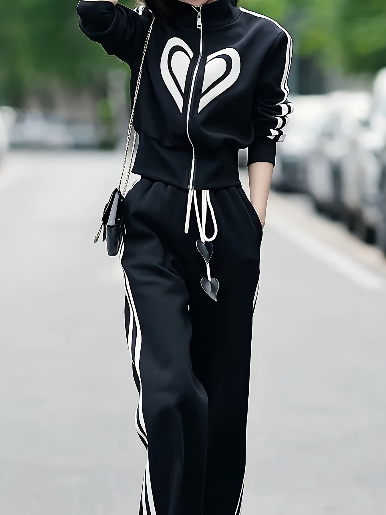 New Casual Sportswear Two Sets Of Wide-leg Pants Zipper Top