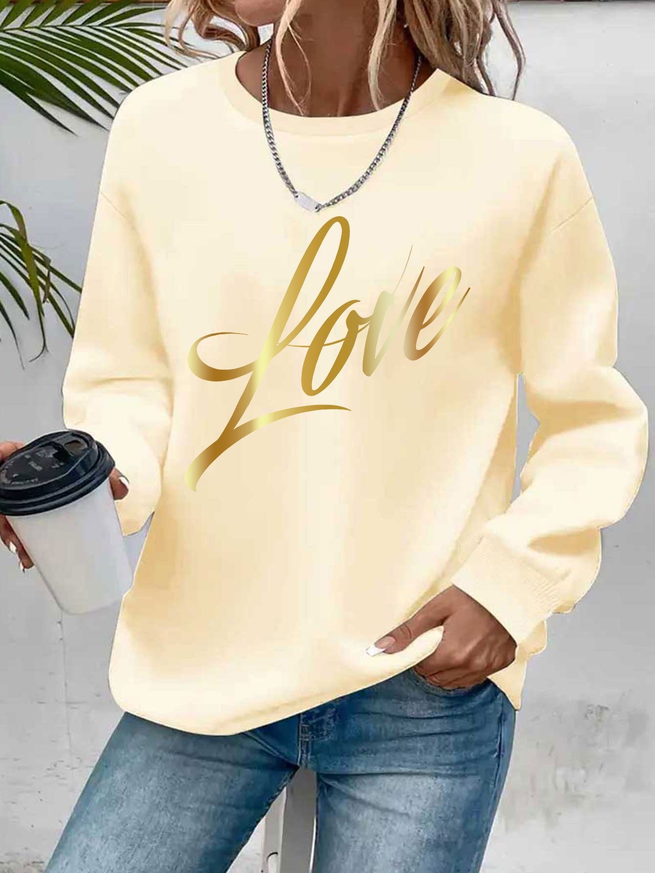 Casual Crew Neck Sweatshirt With Love Letter Graphic Print